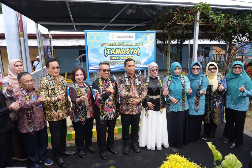 Mendukbangga Luncurkan Tamasya, Menteri Wihaji : Dorong Pengasuhan Positif dan Produktivitas Keluarga