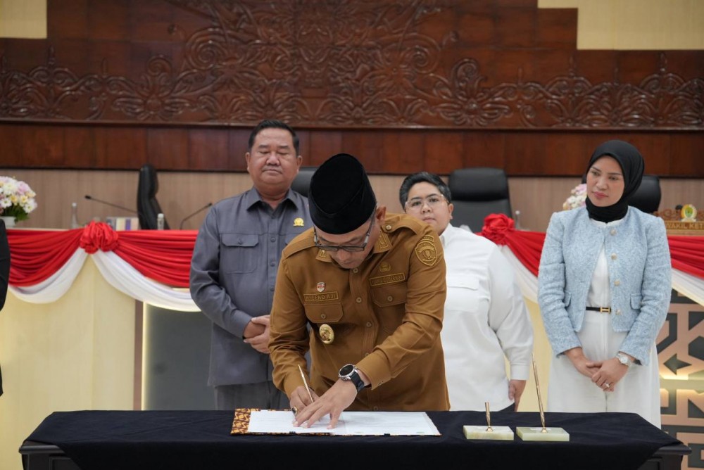 RPJMD Kaltim 2025–2029 Disahkan, Wagub Seno: Landasan Kuat “Kaltim Sukses Menuju Generasi Emas”