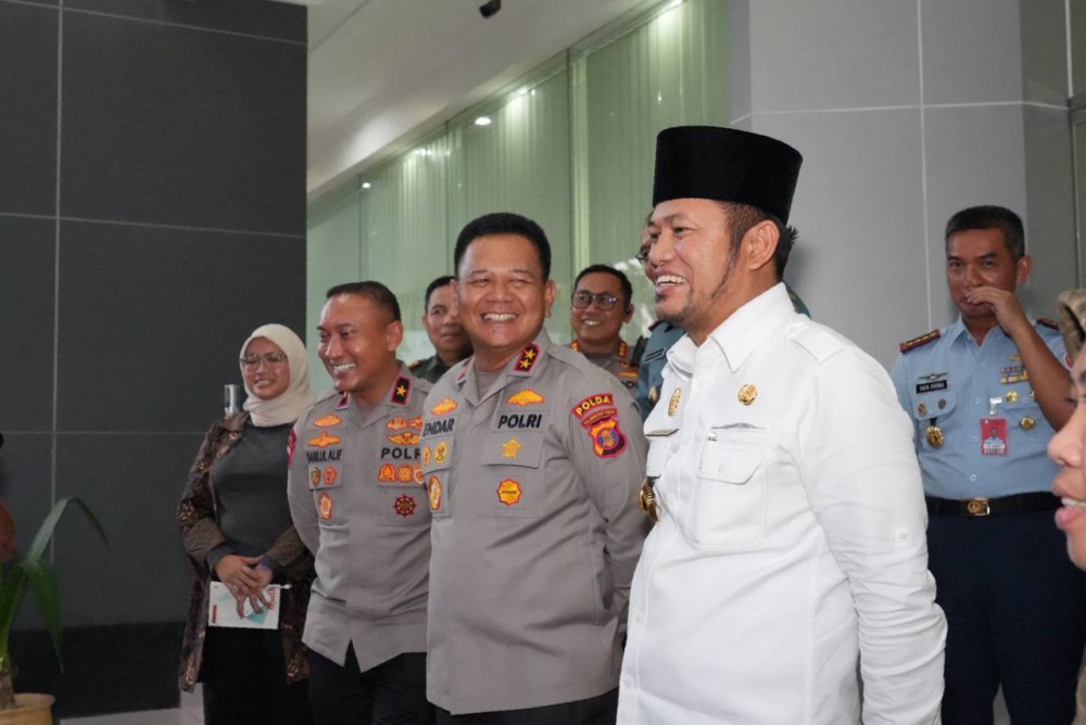 Gubernur Harum Lepas Keberangkatan Komisi III DPR RI Kembali ke Jakarta