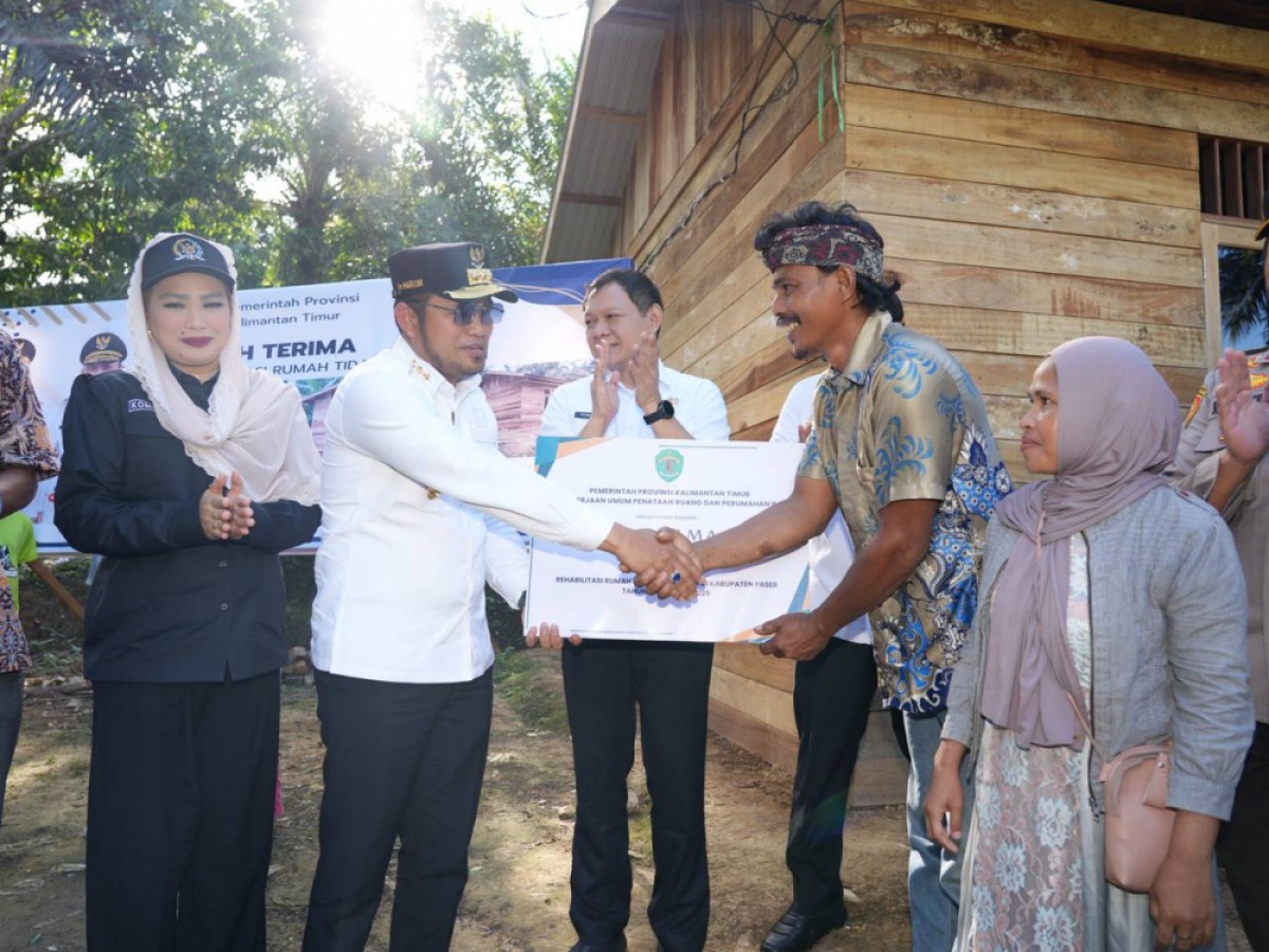 Pemprov Kaltim Kembali Salurkan Bantuan RRTLH, 150 Unit untuk Paser