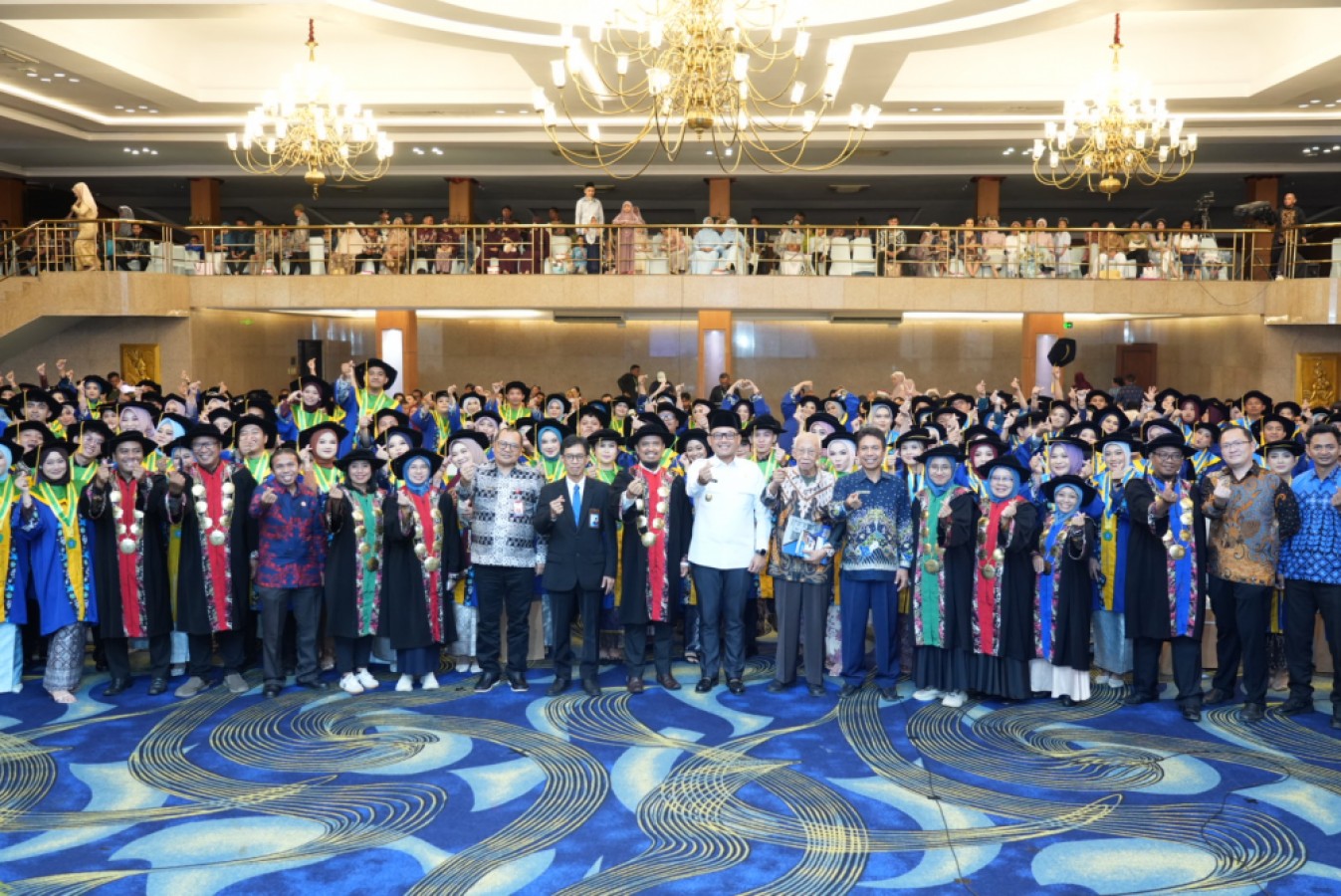 Wagub Seno Dorong Lulusan Farmasi Lanjut S2/S3 Lewat Program Gratispol
