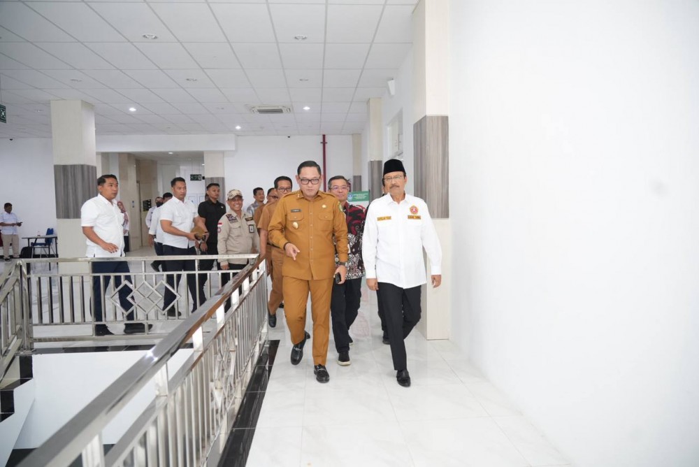 Wagub Seno Dampingi Mensos Dialog Sekolah Rakyat, Bahas Sinergi Pendidikan Pusat dan Daerah
