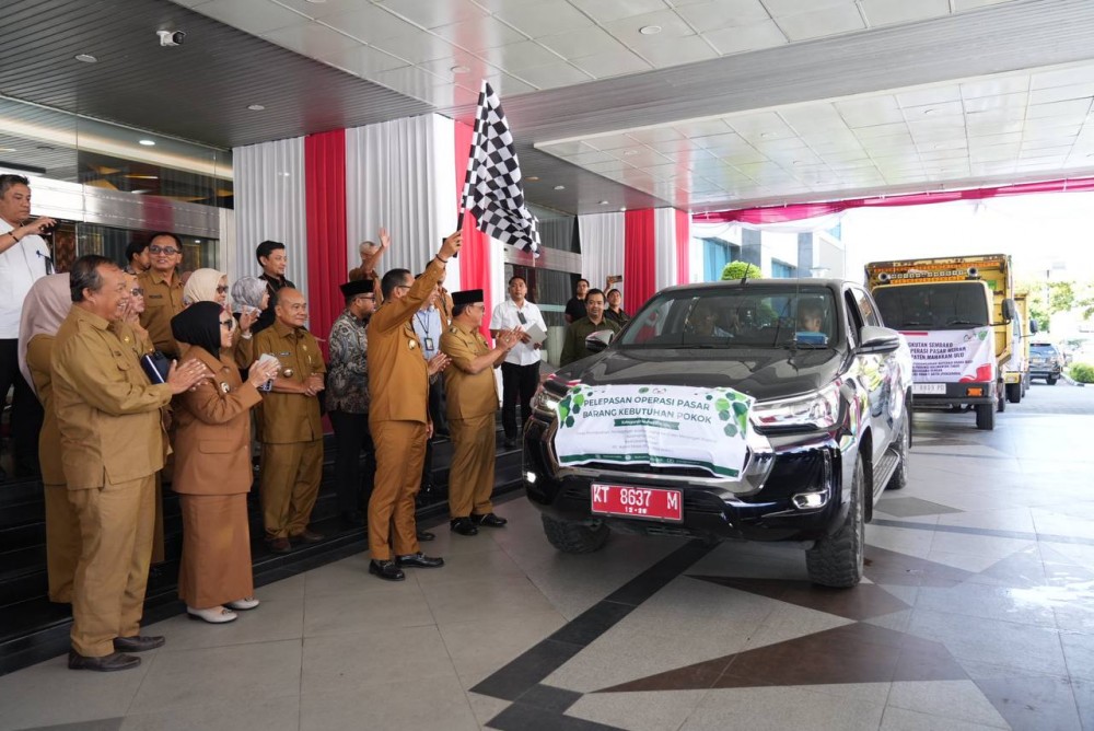 Wagub Lepas Operasi Pasar untuk Tanggap Darurat Pangan di Mahulu