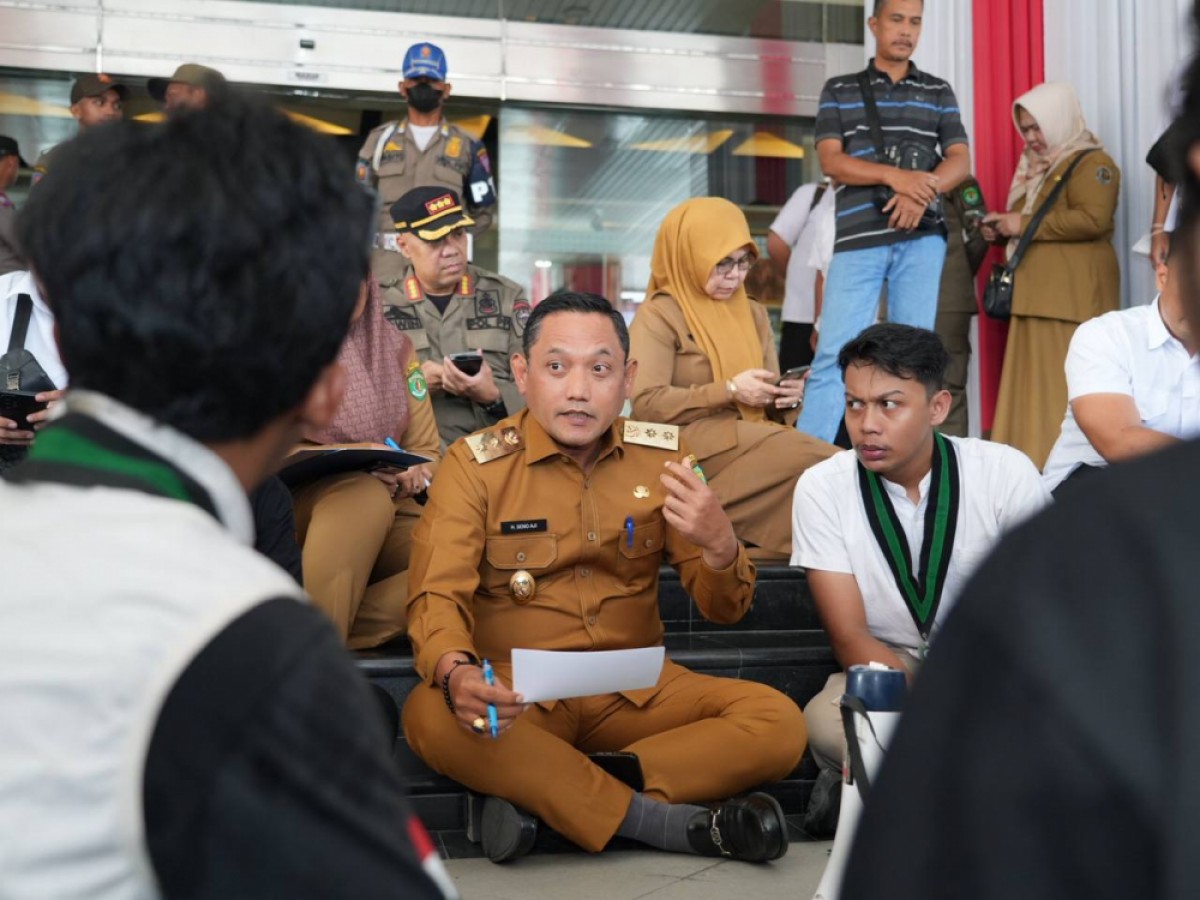 Lesehan, Wagub Terima Aspirasi HMI Samarinda