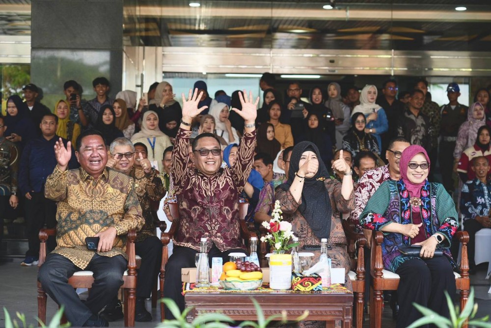 Sukses Kirab Budaya EBIFF, Wagub Seno : Penting untuk Pengembangan Budaya Lokal