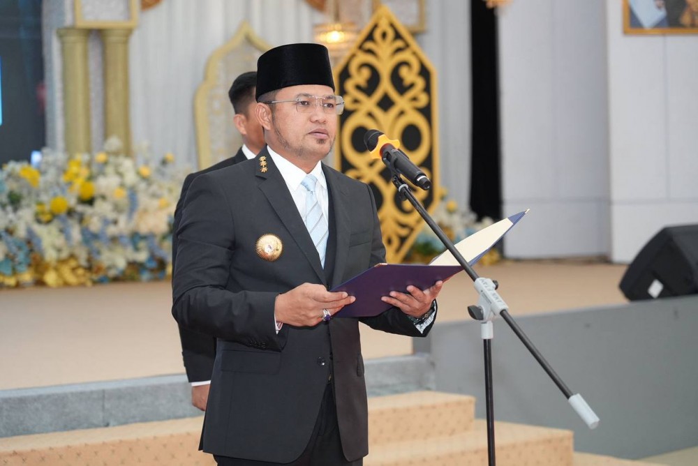 Pelantikan Bupati-Wabup Mahulu, Gubernur Harum Titip Amanah Rakyat