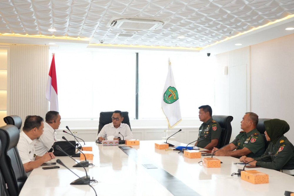 Wagub Seno Terima Audiensi Dandenpom VI/1 Samarinda