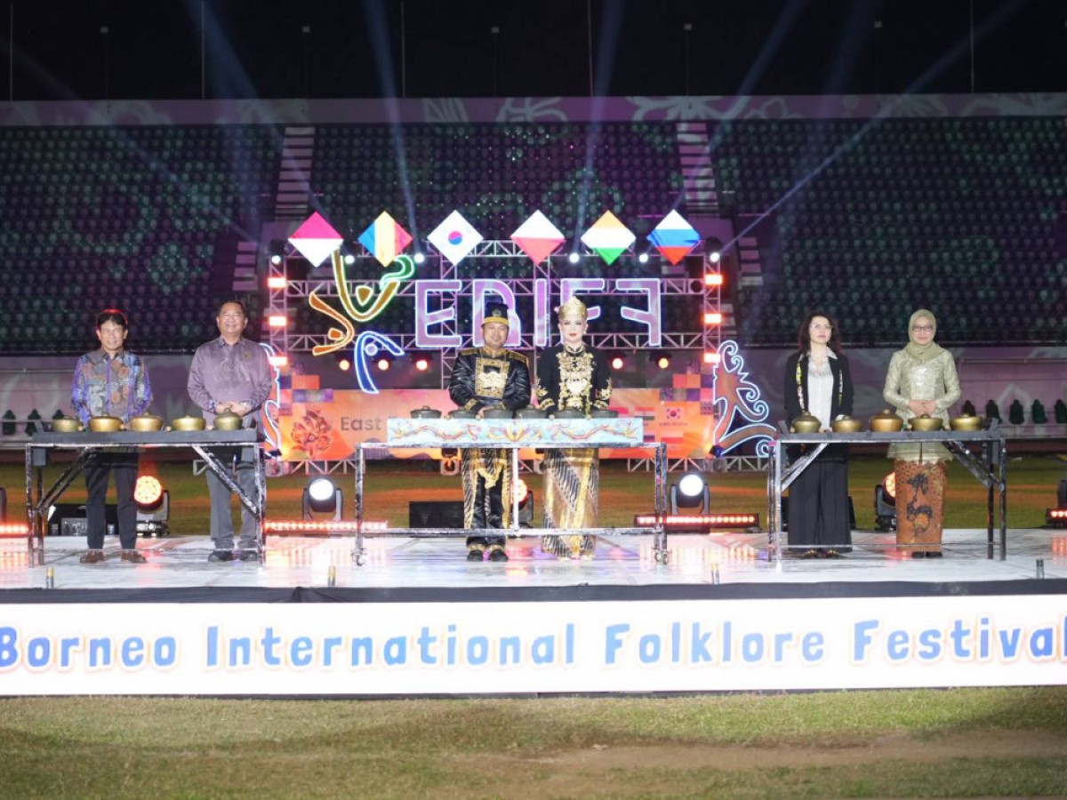 Pembukaan EBIFF 2025 Kalimantan Timur, Gubernur Harum : EBIFF sebagai Jembatan Diplomasi Budaya