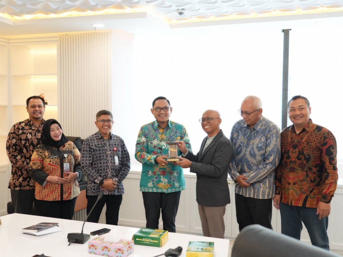 Terima Kepala ORTN BRIN, Wagub Seno : Dukung Pengembangan Investasi melalui Iradiasi Pangan dan Kesehatan