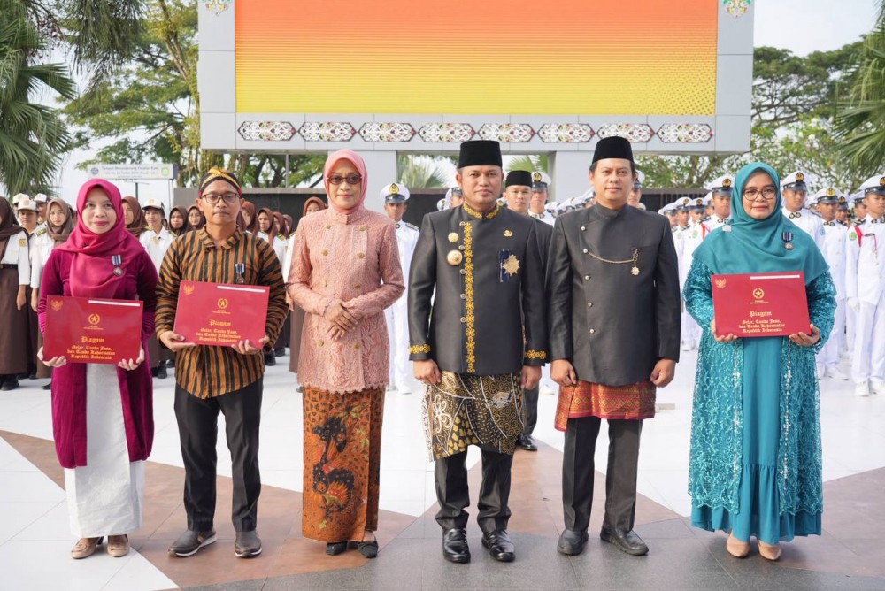 Upacara Hardiknas 2025, Mendikdasmen : Pendidikan Adalah Hak Asasi Setiap Orang