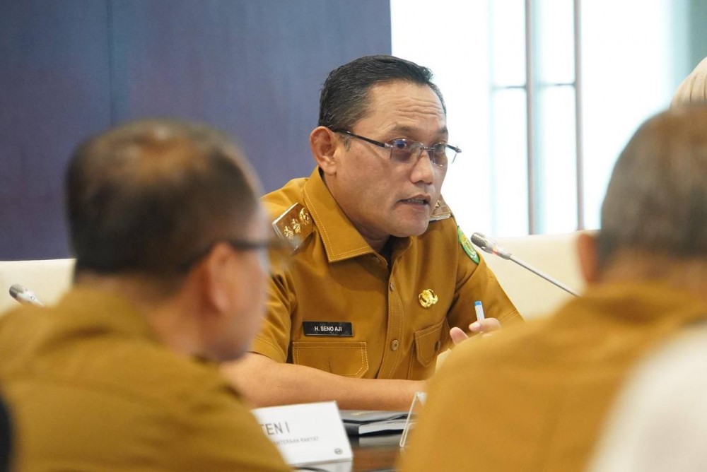Wagub Seno Pimpin Briefing Kepala Perangkat, Gerak Cepat Selesaikan RPJMD Kaltim 2025-2030